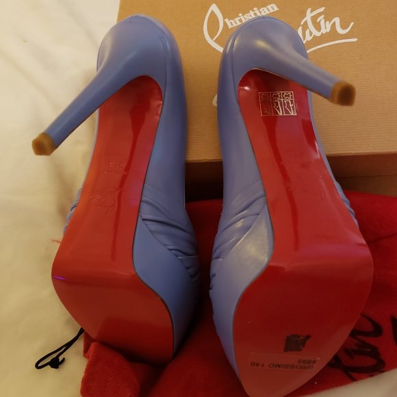 Beautiful Louboutin Gressimo Lavender Sz 39 1/2 - Picture 2 of 7